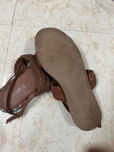 New Flat Sandal
