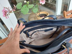 Authentic Micheal Kors Saffiano Large Tote