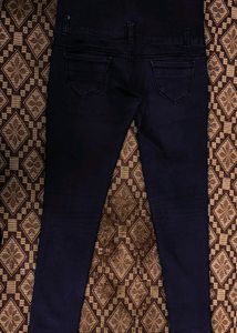 5-Button High Waist Jeans,Skin Fit Jeans,Waist Size 30cm,Black Colour.....#jeans,#black