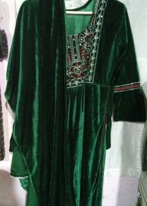 Woman Kurta Set With Dupatta