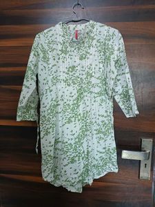 Green Floral Top