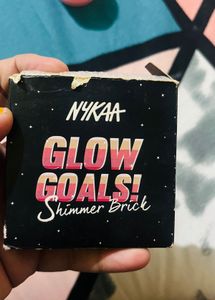 NYKAA Glow Goals Shimmer Brick