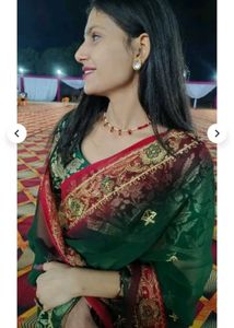 Elegant Kundan Earrings