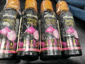 Phillauri Onion Hair Oil