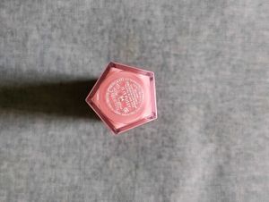 Fenty Beauty Gloss Bomb - Is it fussy