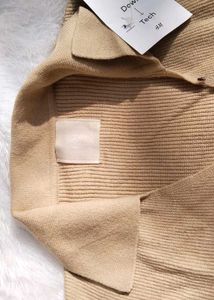 Elegant Beige Knit Dress