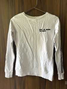 White full sleeves top