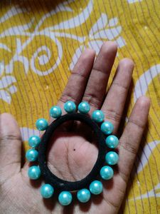 Beaded Hair Ties And clutcher