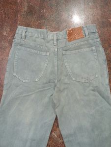 TRIGGER BRAND JEANS