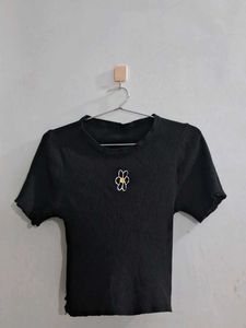 Black Ribbed Flower Tee