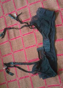 Black Lace Garter Belt Stocking Set