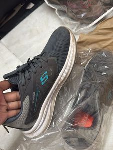 Zudio Black Sandals