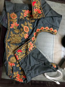 Mom&#39;s Beautiful Zari Work Lehenga Choli