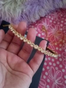 Sparkling Gold Necklace