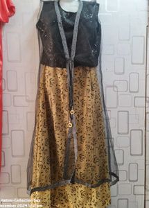 Black Gold Wedding Lehnga Choli With Net Shraq