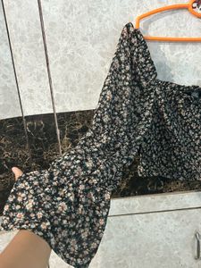 Daisy Smocked Top
