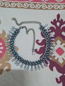 Silver Tone Necklace