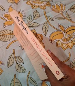 Mrs. Funnybones by Twinkle Khanna