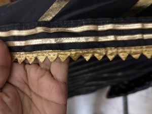 Elegant Black &amp; Gold Saree