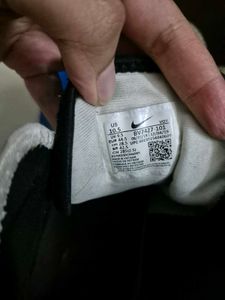 Rare Nike LeBron Witness 4 Basketball  Original