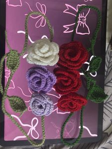 rose gajra