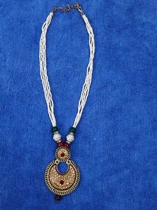 Elegant Beaded Necklace
