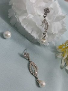 Elegant Pearl &amp; Rhinestone Drop Earrings 4 combo