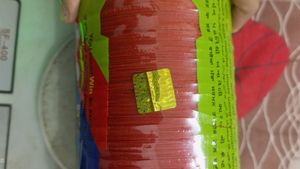 Mono Kite Orange, Manjha Manja