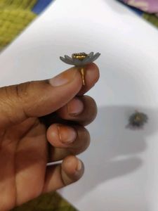 Daisy Stud Earrings