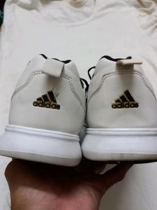Original Adidas Shoes Left Bottam Grip Missing