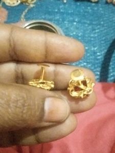 Red Stone Earrings Stud
