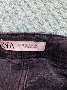 Black Body Fit Jean
