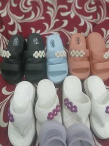 Cute Flower Detail Sandals