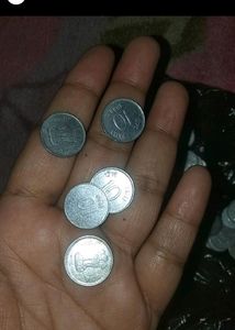 Old Big Size 1rs 4 Piece, 10 Paise 30 Piece