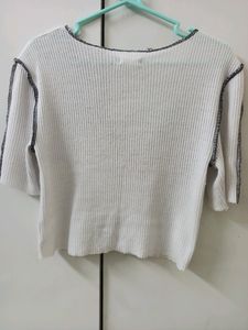 Women&#39;s White Contrast Stitch Top