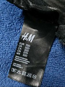 32D Black - H&amp;M