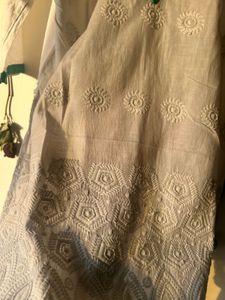 Beautiful White Cotton Chikankari Kurti