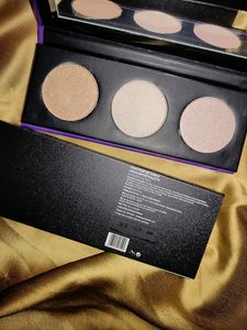 Sugar Decountor Face Pallet 🤩🤩 New Highlighter