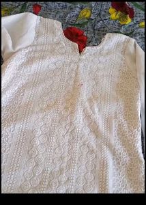 Full Chikankari KurtaUsed Set💓