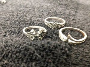 Women&#39;s Rings Pair Of 3