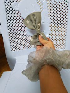 Scrunchy Bow