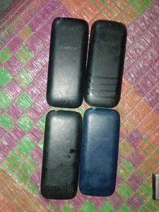 Samsung Feature Phones (Lot of 4)