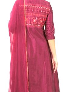 Sangria Magenta Kurta Set