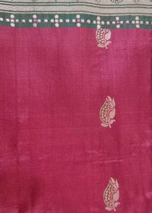 Elegant Green &amp; Red Saree