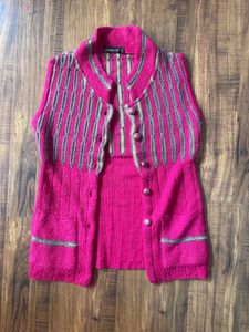 WOMEN SLEEVELESS CARDIGAN
