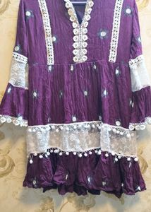 Women&#39;s Crepe Top.Size 38(Xl). Stretchable.