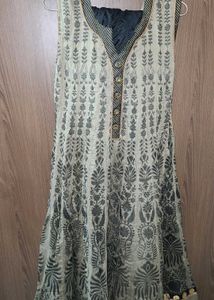 Elegant Ethnic Kurta And Pant