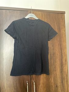 Tommy Logo Tshirt