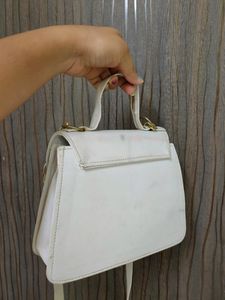 Sling bag