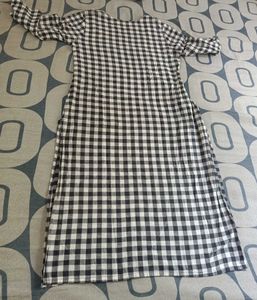 MAX Gingham Dress - Black and White